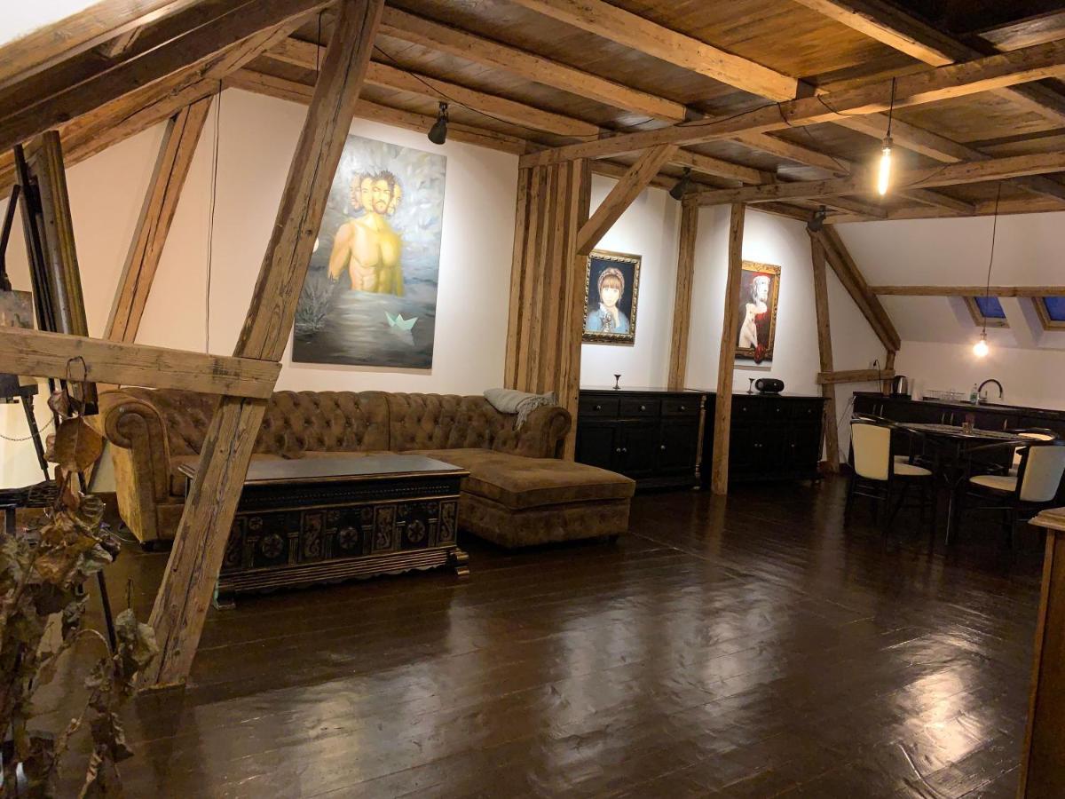 פיאטרה ניאמט Gallery Loft מראה חיצוני תמונה