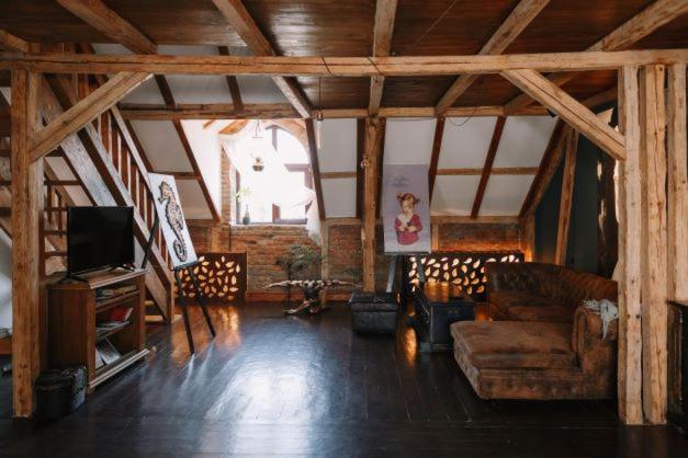 פיאטרה ניאמט Gallery Loft מראה חיצוני תמונה