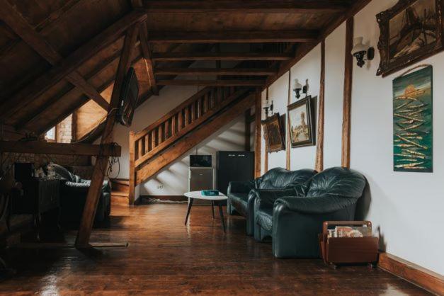 פיאטרה ניאמט Gallery Loft מראה חיצוני תמונה