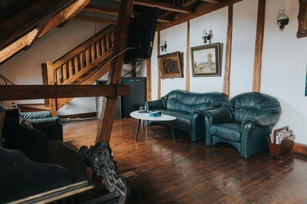 פיאטרה ניאמט Gallery Loft מראה חיצוני תמונה